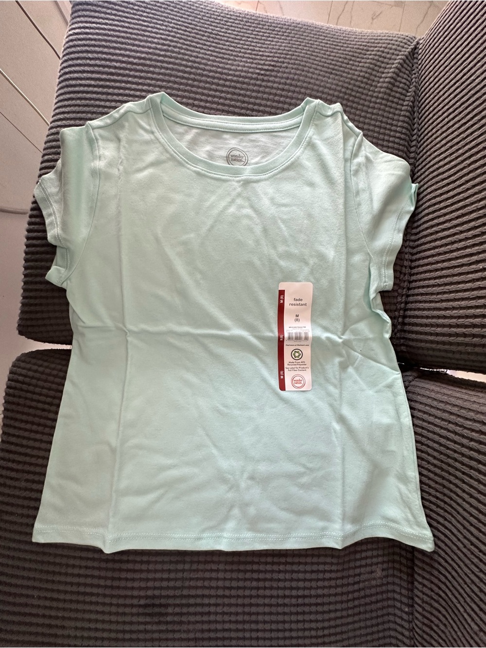 Kid Tee with Short Sleeves size M (8) -NEW